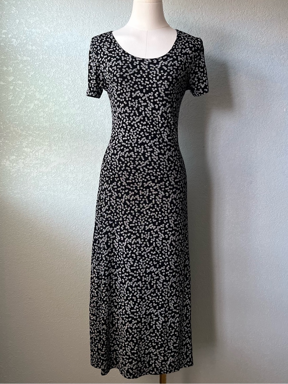 Vintage Style Floral Maxi Dress Black White Ditsy Daisy Short Sleeve S